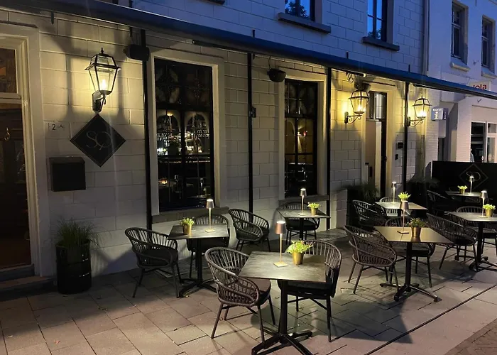 Square Boutique Hotel & Brasserie