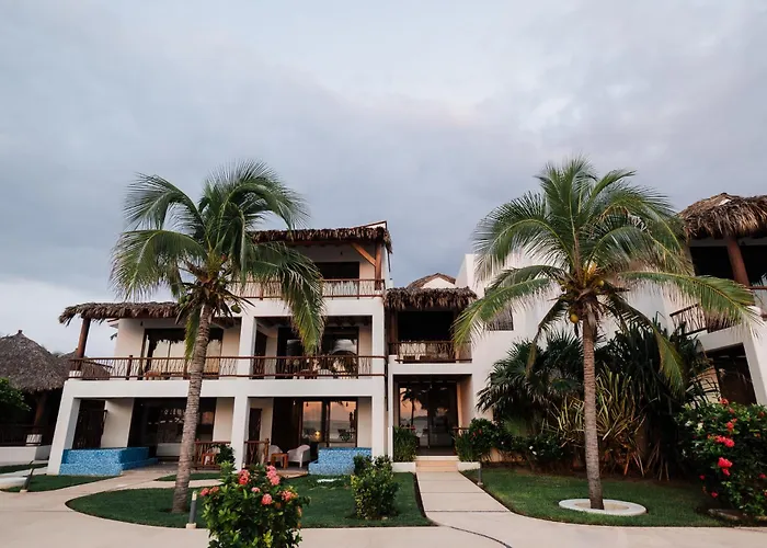 Hotel Portofino Barra de Potosí