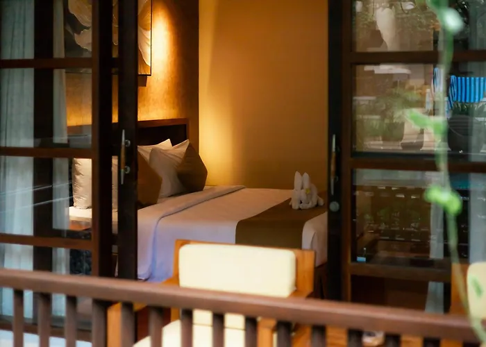 Fourteen Roses Beach Hotel Legian