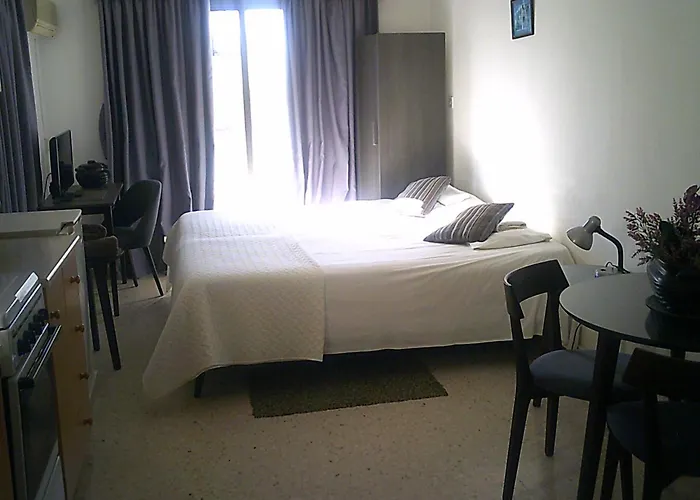 Panklitos Tourist Apartments Paphos