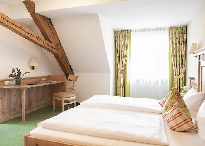 Landhotel 3Kronen Adelsdorf