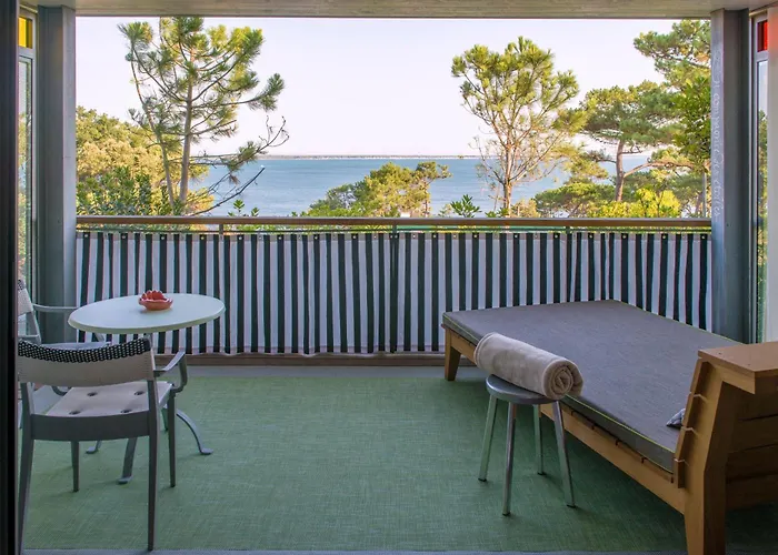 Hotel La Co Pyla-sur-Mer