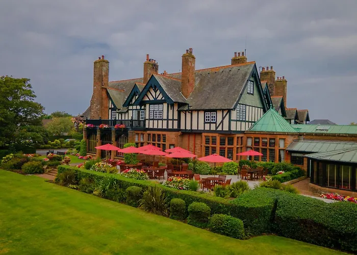 Piersland House