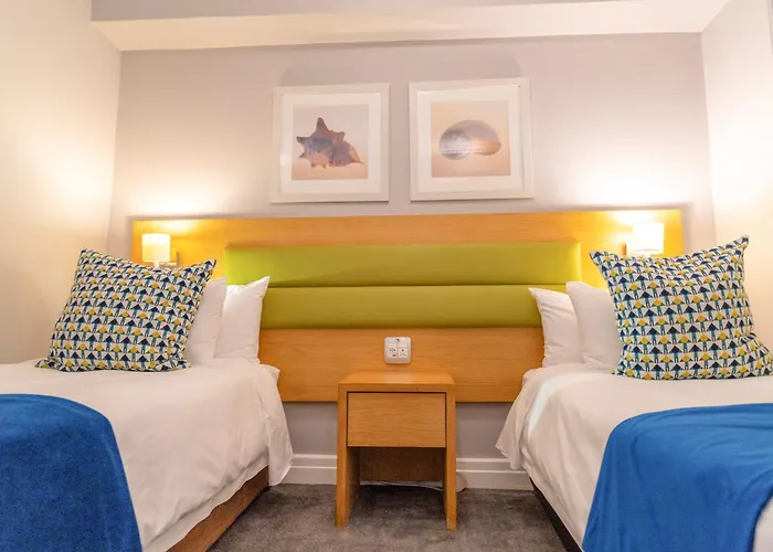 Peninsula All Suite Hotel By Dream Resorts