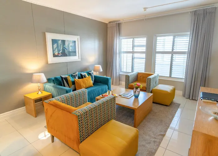 Peninsula All Suite Hotel By Dream Resorts