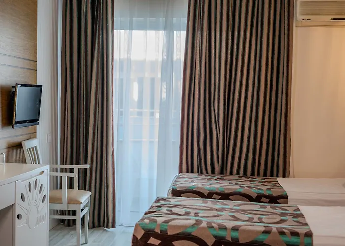 Concordia Celes Beach Hotel Okurcalar