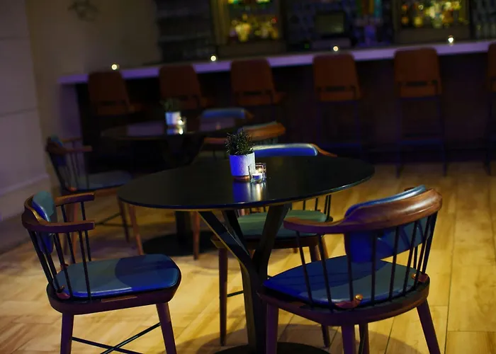 Renaissance Meadowlands Hotel
