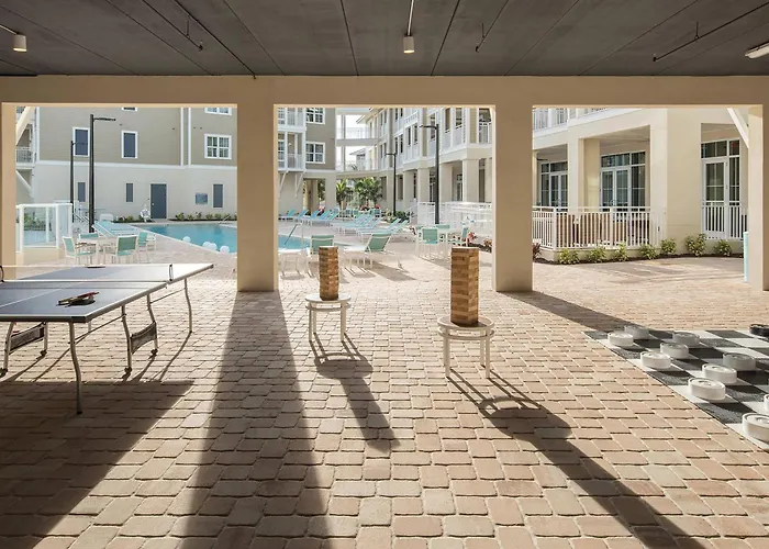 Waterline Villas & Marina, Autograph Collection Holmes Beach