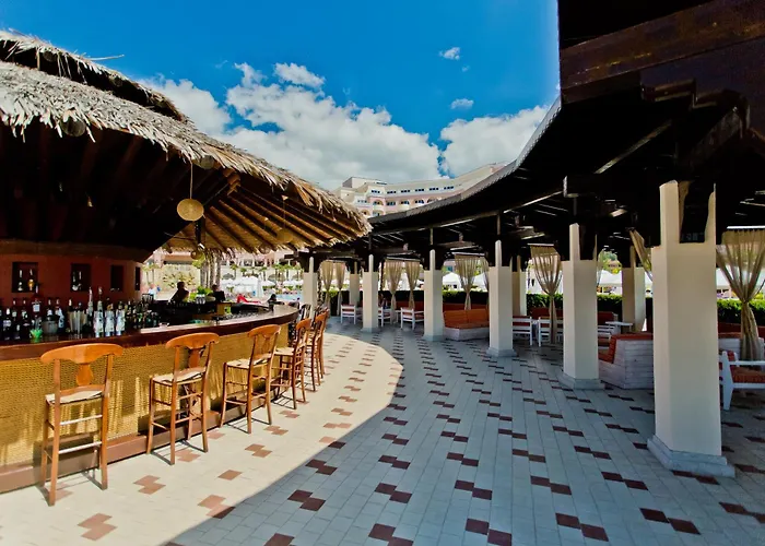 Dit Majestic Beach Apart Hotel