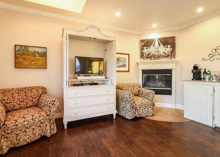 Cayucos Sunset Inn