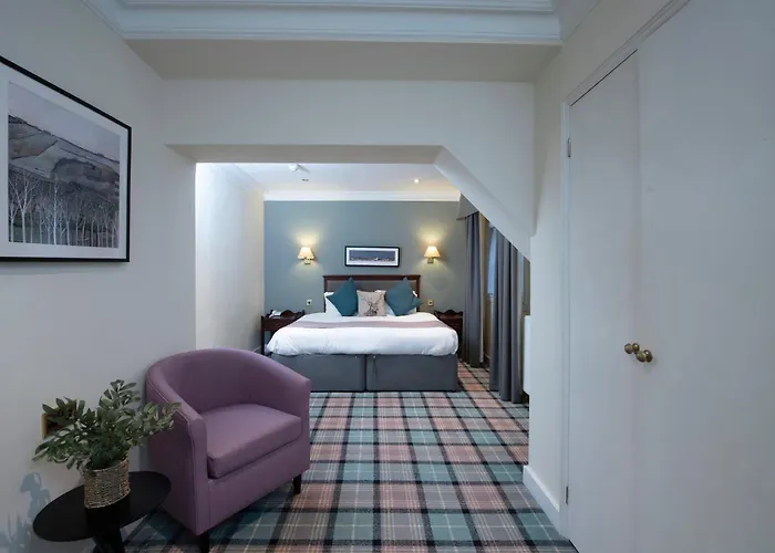 The Royal George Hotel Perth