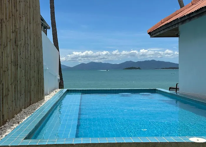 Bangrak Pier Bungalow