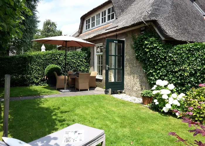 d'Oude Herbergh, vakantiehuizen aan het water