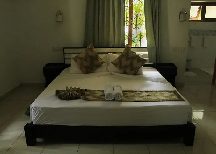Forest Lodge