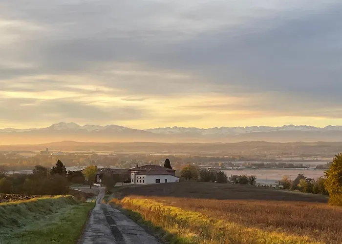 Suite intimiste avec Spa privatif et vue Pyrénées