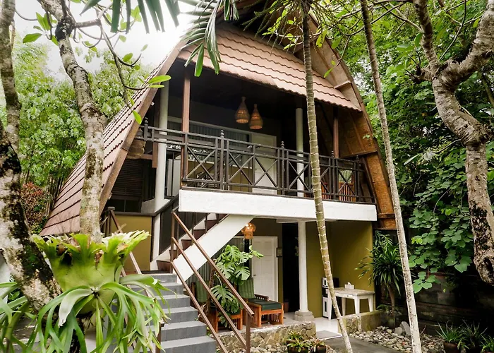 Peneeda View Beach Hotel Sanur