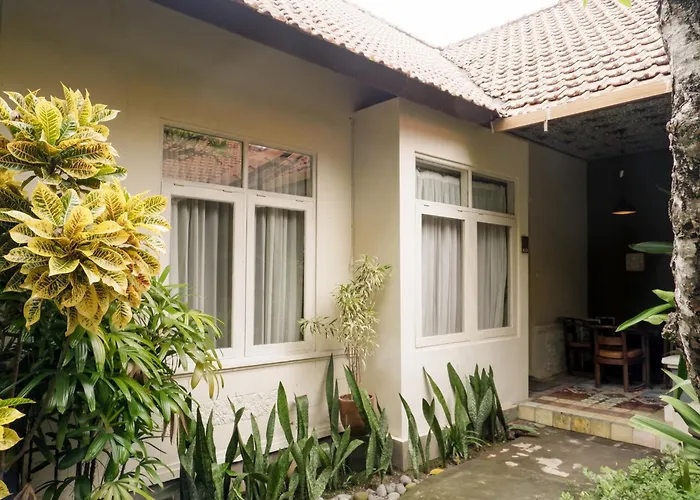 Peneeda View Beach Hotel Sanur