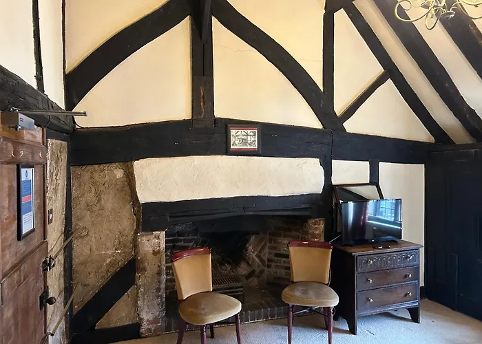The George Inn