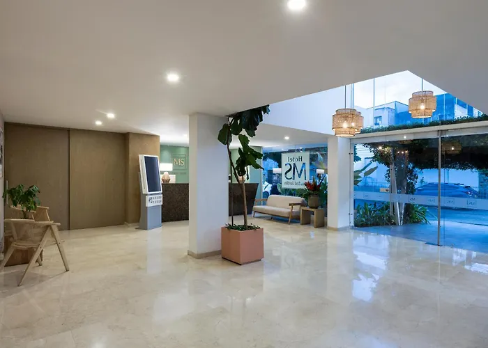 Hotel MS Ciudad Jardin Plus Cali