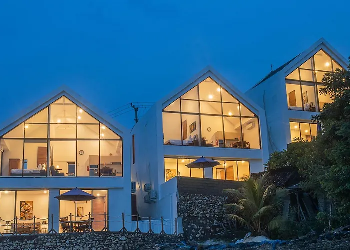 The Cove Bali Bed & Breakfast Nusa Lembongan 