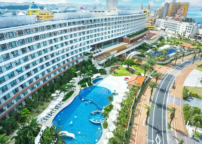 Hilton Okinawa Chatan Resort