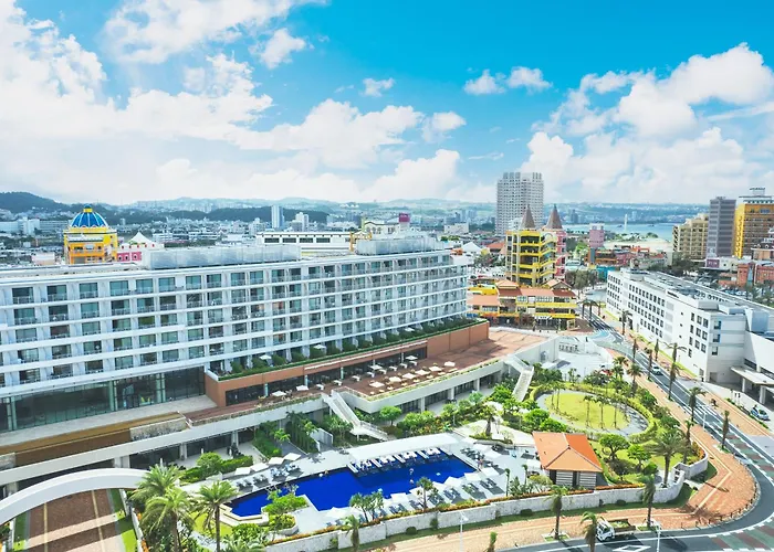 Hilton Okinawa Chatan Resort