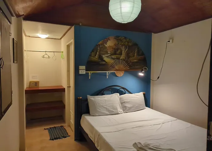 Moonhut Bungalows Mae Nam