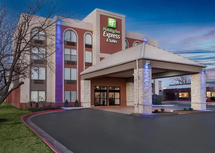 Holiday Inn Express & Suites By Ihg