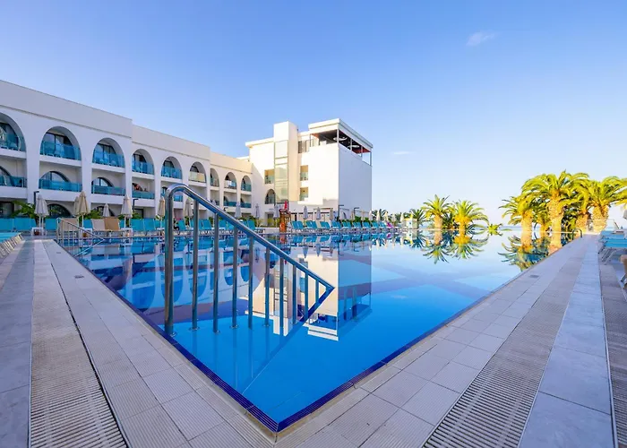 Infinity By Yelken Aquapark&Resorts Kuşadası