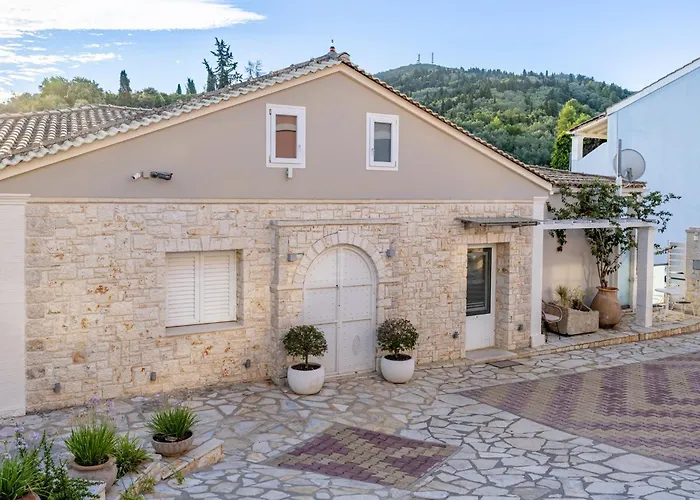 Loulass Village Aparthotel