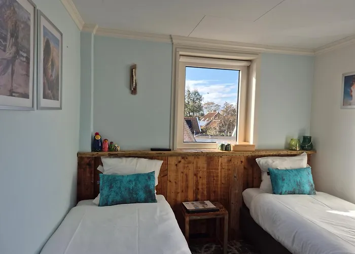 Pension de Wadvaarder Midsland