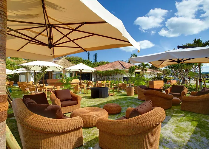 Ana Intercontinental Manza Beach Resort By Ihg Onna