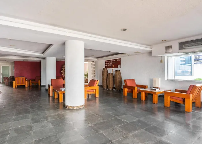 Oyo Hotel Casa Blanca