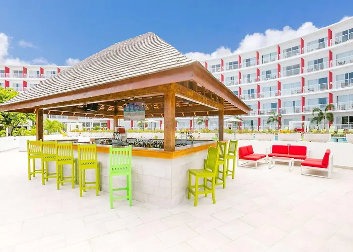 Grand Decameron Cornwall Beach, A Trademark All-Inclusive Resort Montego Bay