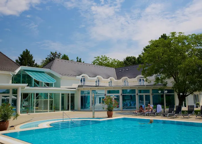 Liget Wellness Es Konferencia Hotel Szarvas