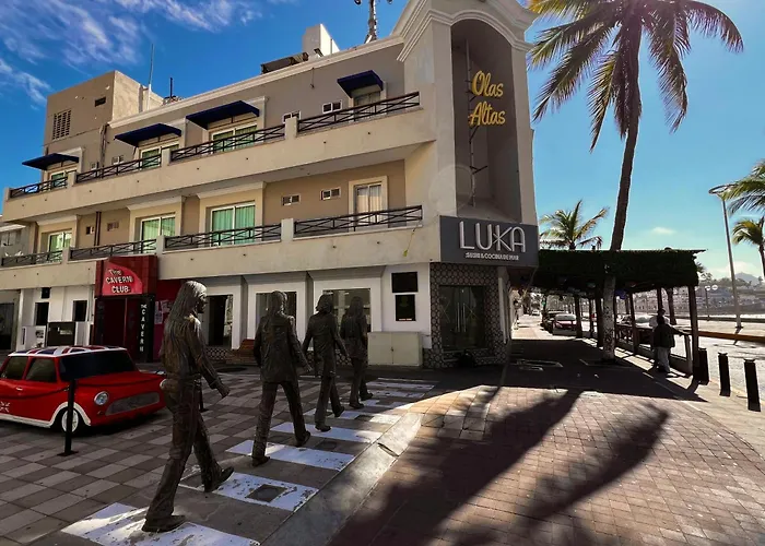 Hotel La Siesta Malecón Mazatlán