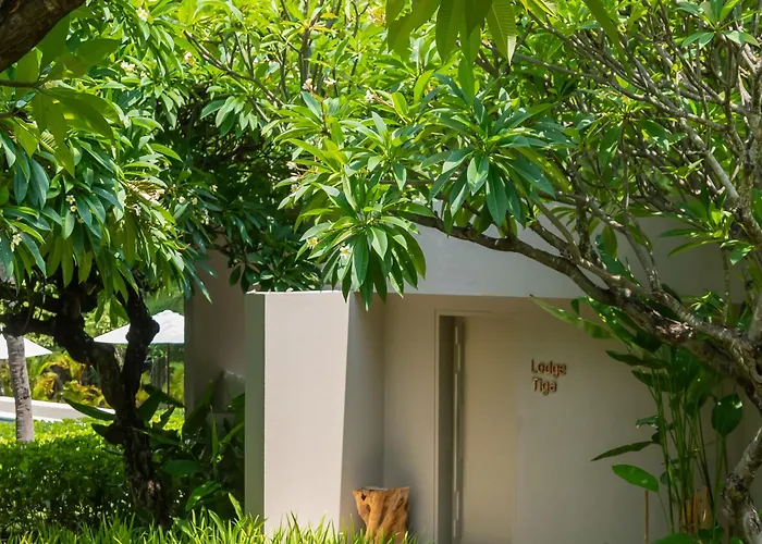 5-Star Boutique Hotel The Lombok Lodge Tanjung 
