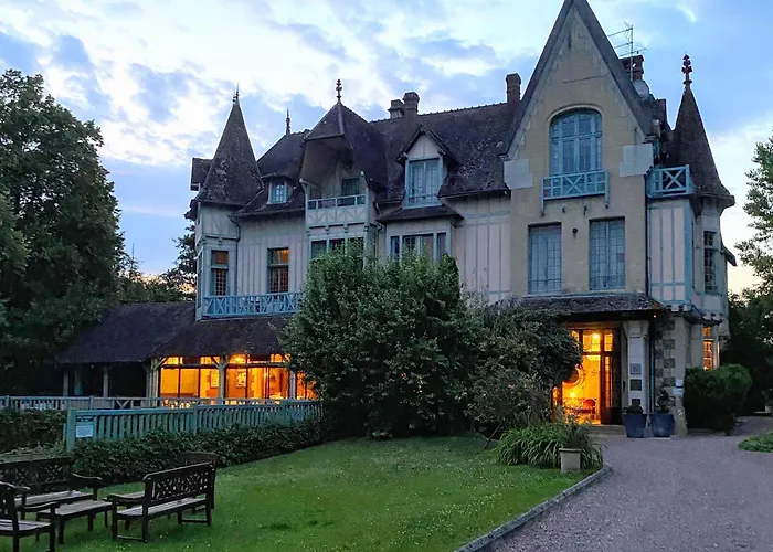 Le Moulin De Connelles Hotel