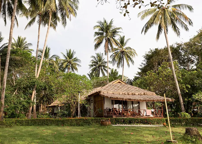 Lipa Lodge Beach Resort Lipa Noi