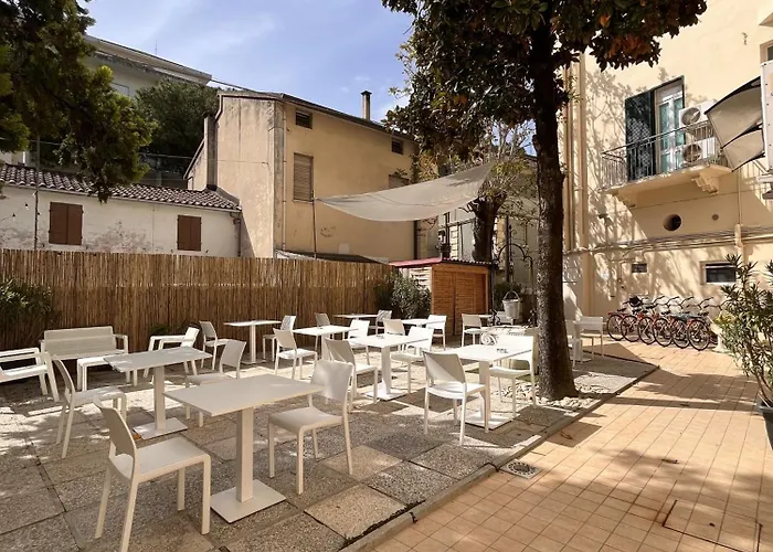 Hotel Roma Cattolica