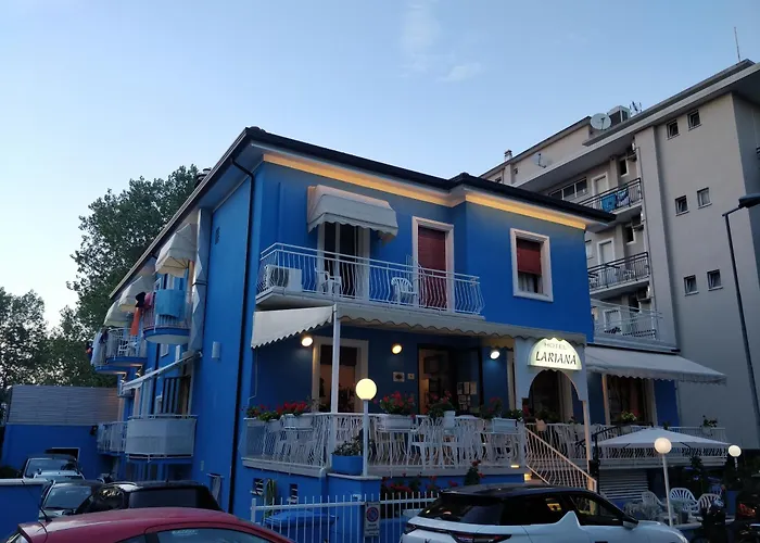 Hotel Lariana