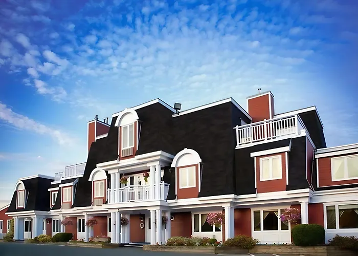 Inn On The Lake