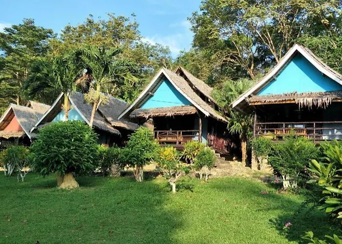 Sukorn Cabana Resort