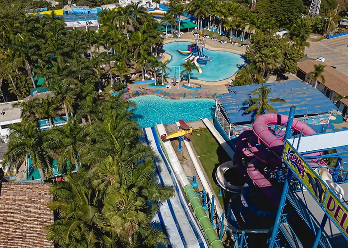 Splash Inn Nuevo Vallarta&Parque Acuatico