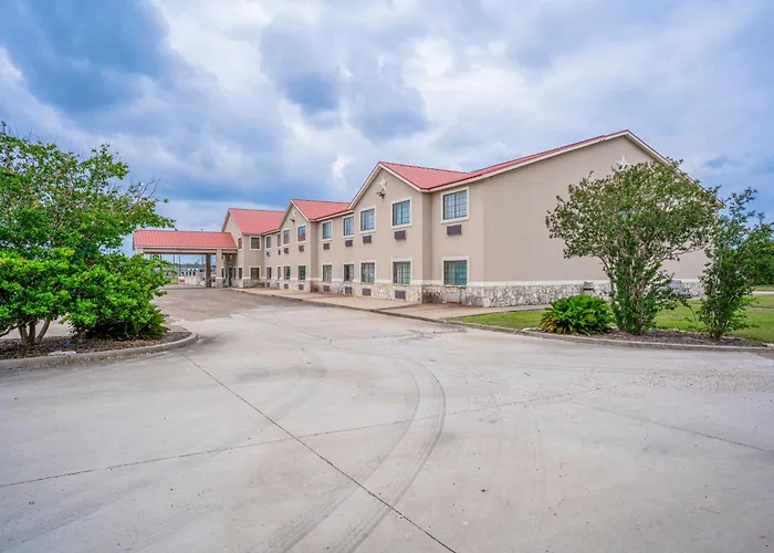 Texan Inn By Oyo Us-181