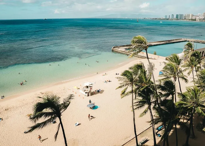Kaimana Beach Hotel Honolulu