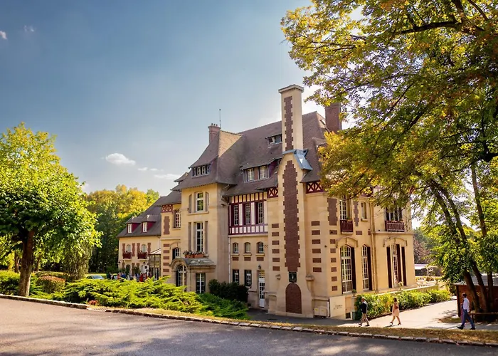 Le Château de la Tour