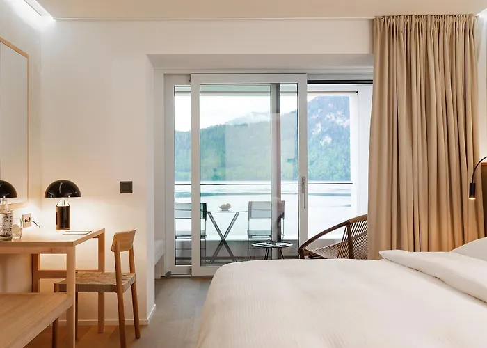 Campus Hotel Hertenstein Weggis