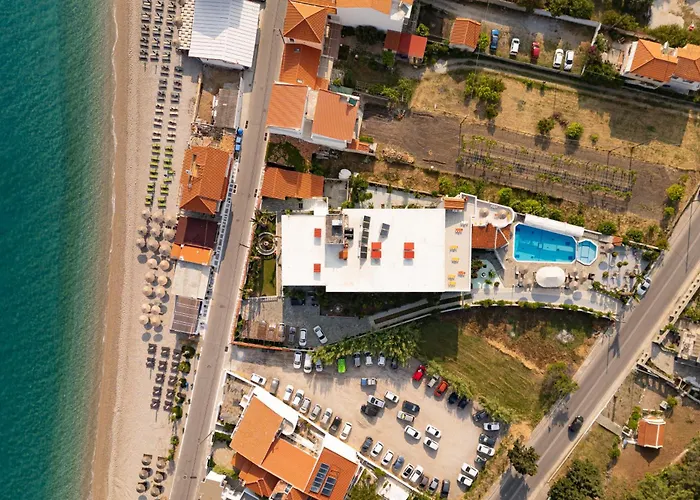Kokkari Beach Hotel