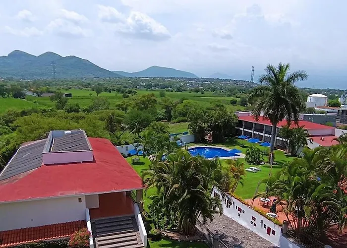 Hotel Iguanas
